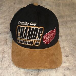 Vtg 1997 Stanley Cup Champs Black and Tan Cap